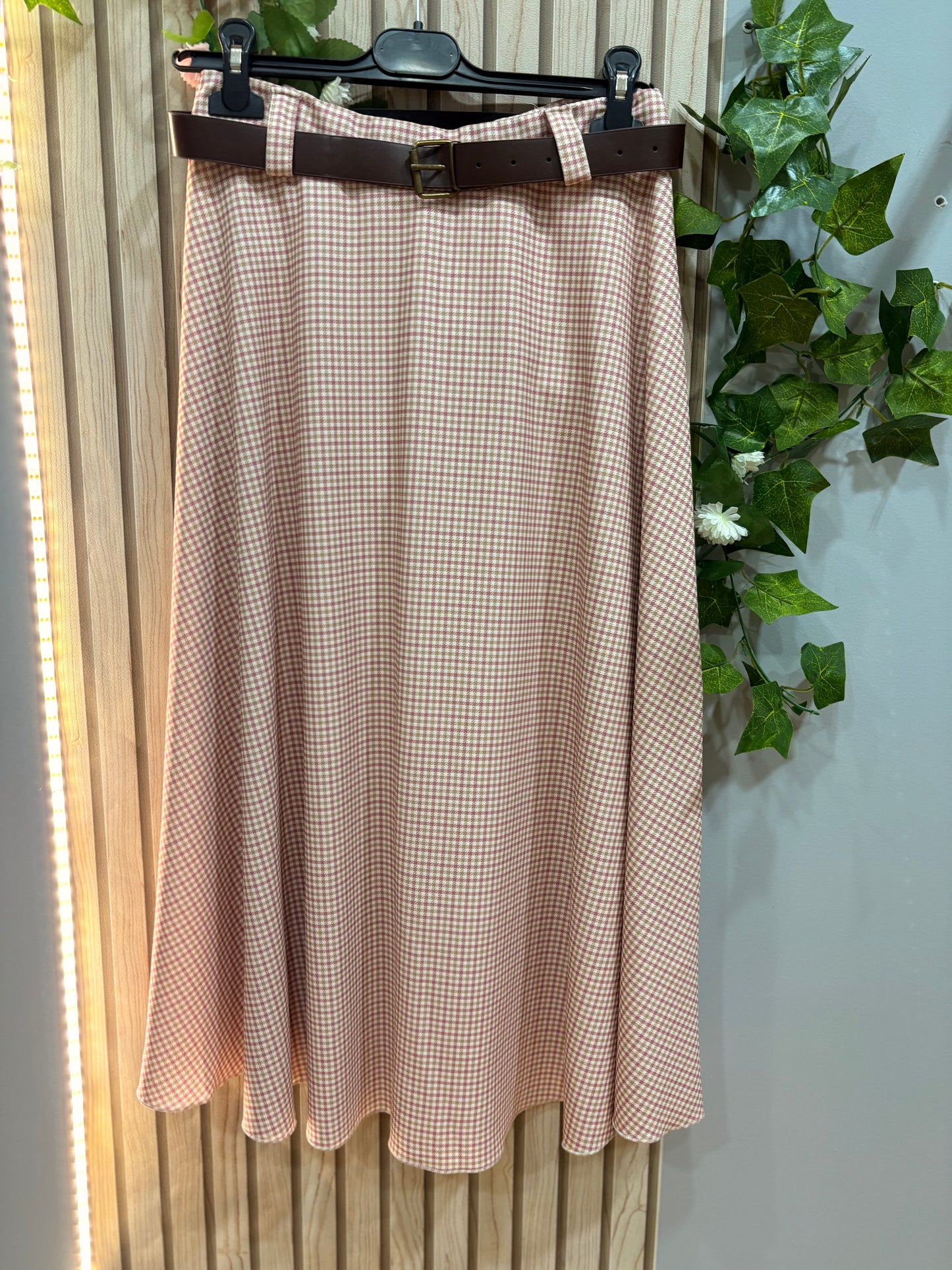 Conjunto Calma – set fluido mujer con falda larga y blusa oversize beige