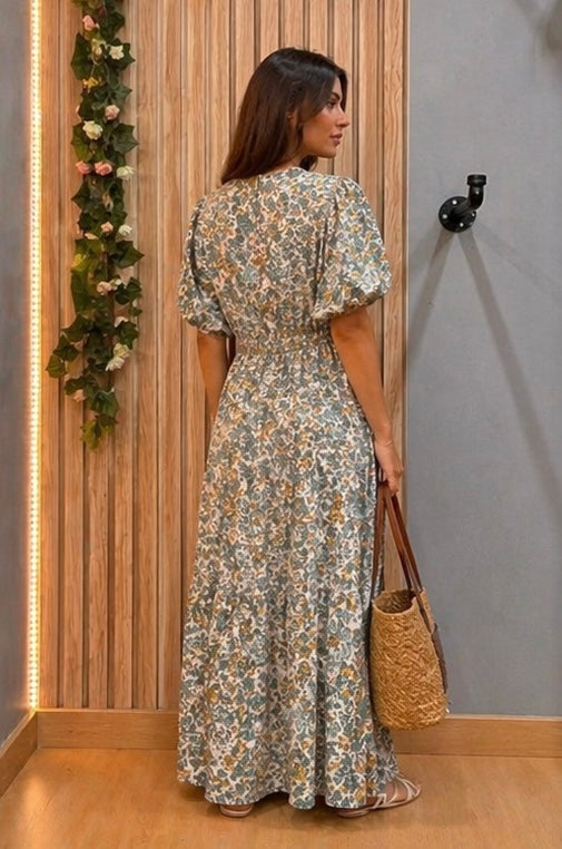 Vestido Elaris Vestido largo floral con escote cruzado Elaris