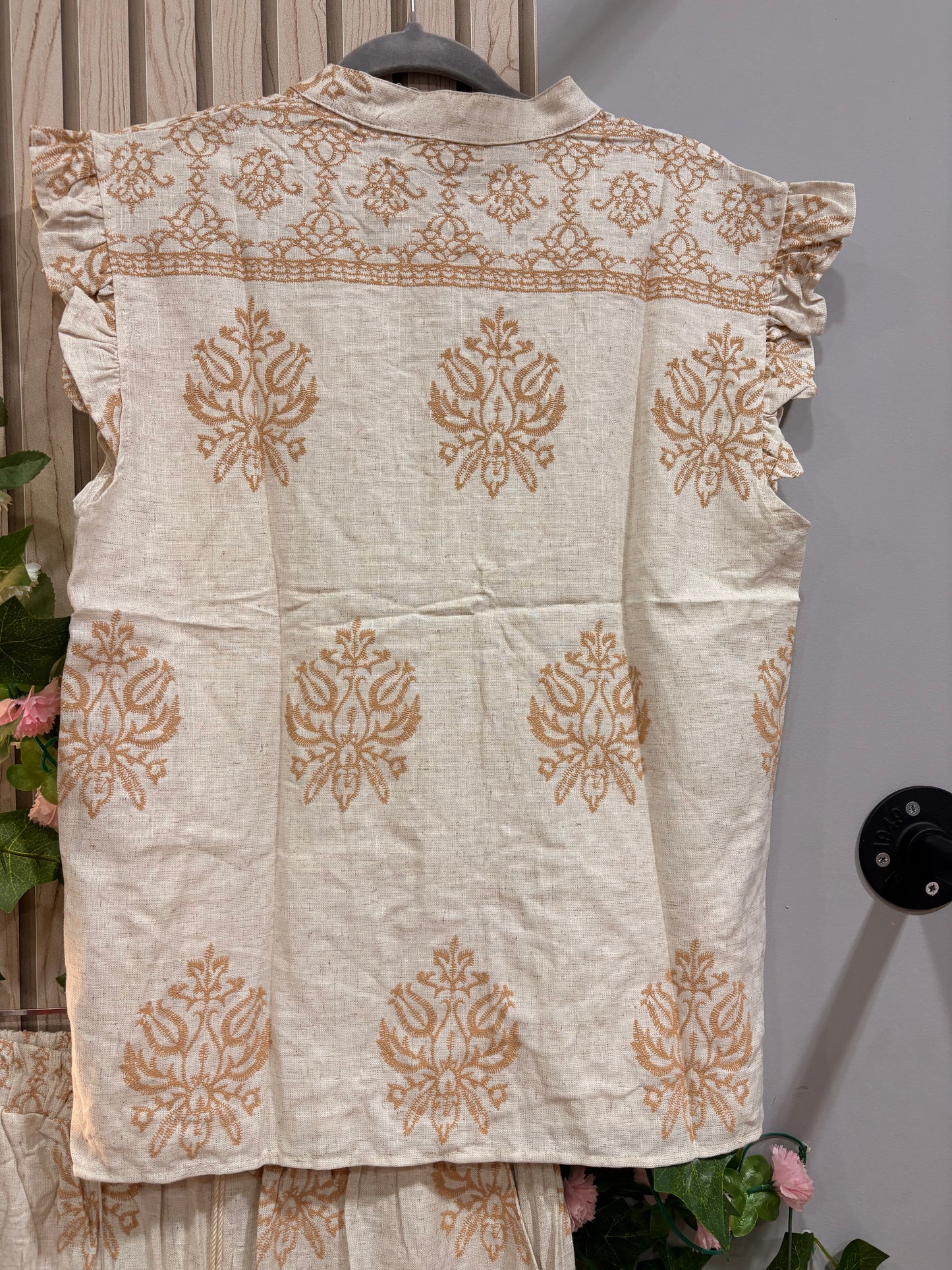 Conjunto Sahara – set mujer estampado beige con pantalón ancho y blusa ligera